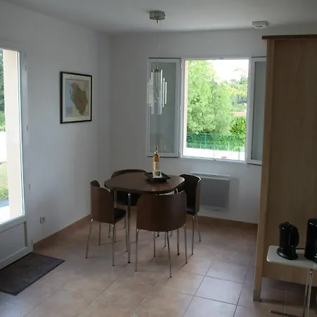 Villa Retreat, Cleaning Included *