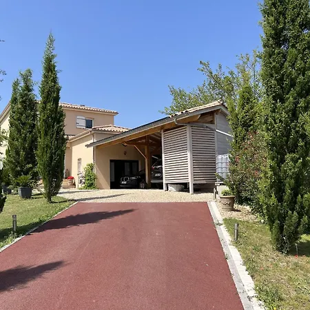 Retreat, Cleaning Included * Segonzac (Charente)